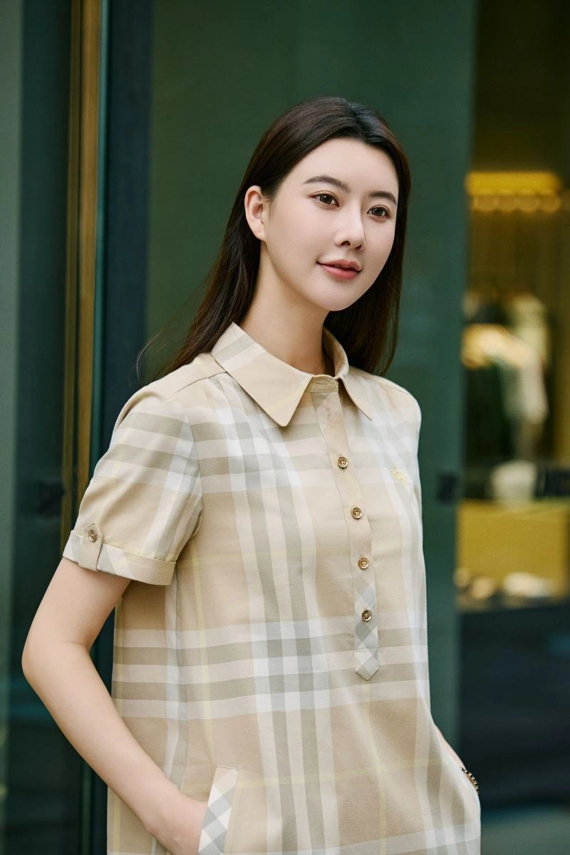 SmoothTexture Burberry Dress 104776