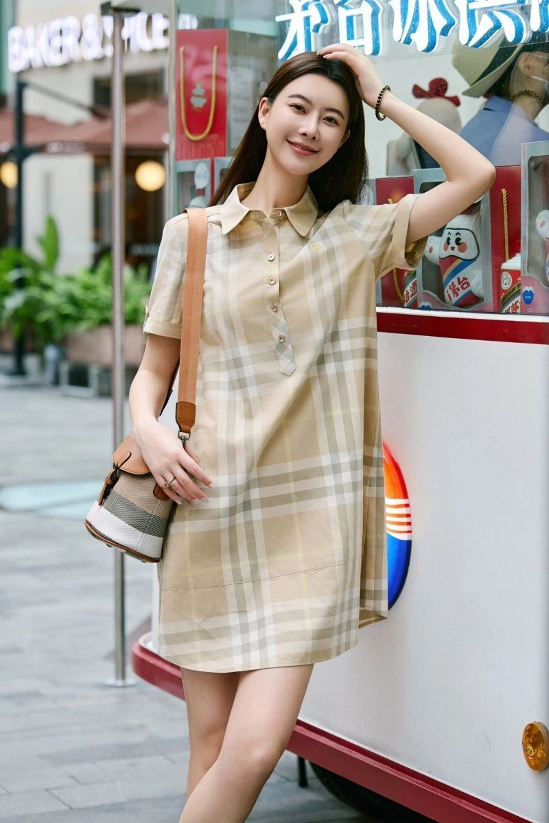 SmoothTexture Burberry Dress 104776