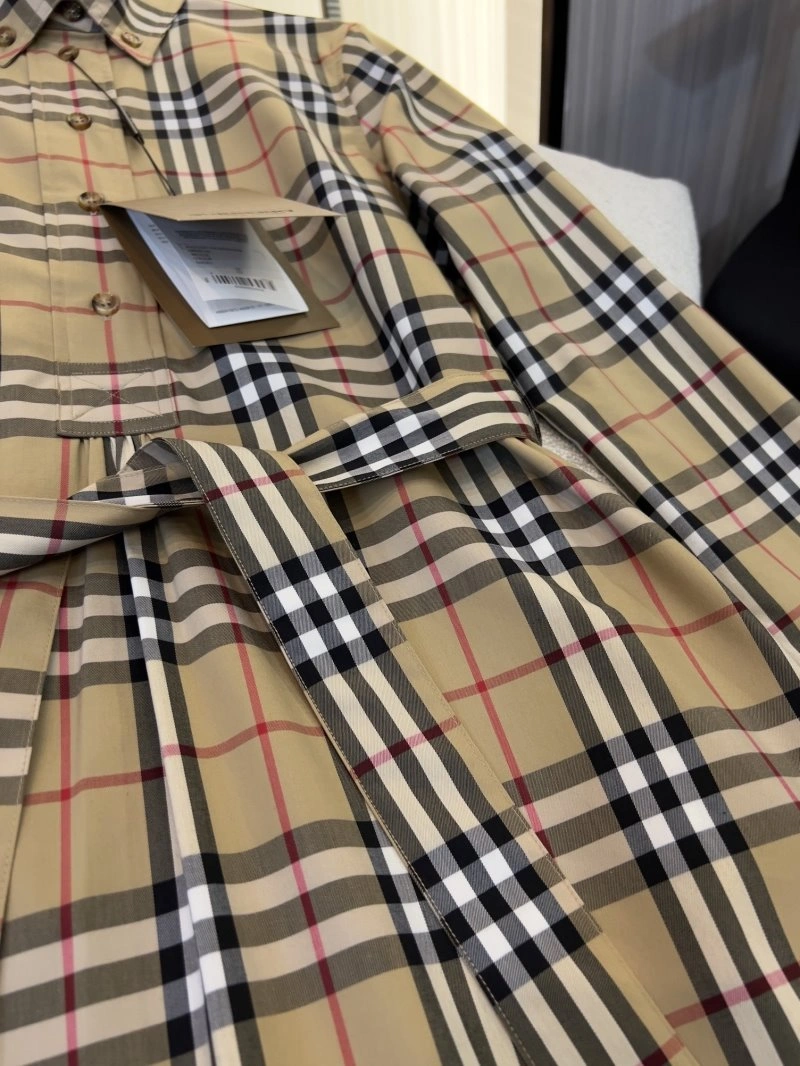 Compact Burberry Dress 99192