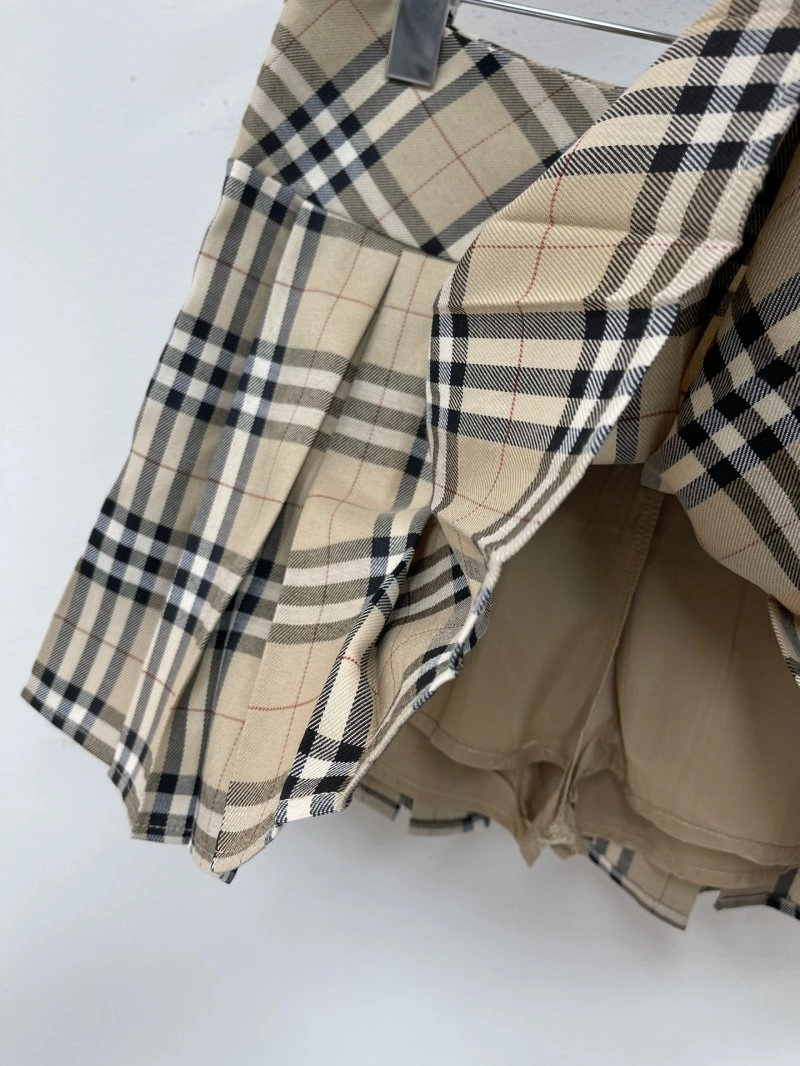 Breathable Burberry Dress 99173