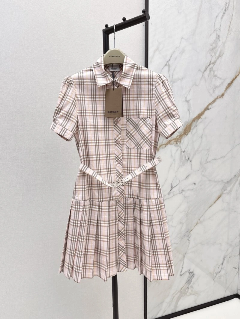 Sophisticated Burberry Dress 99161