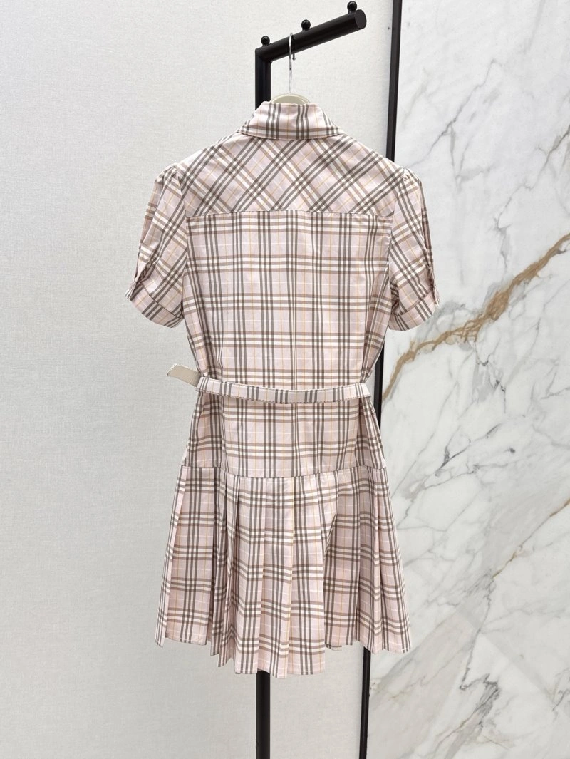 Sophisticated Burberry Dress 99161