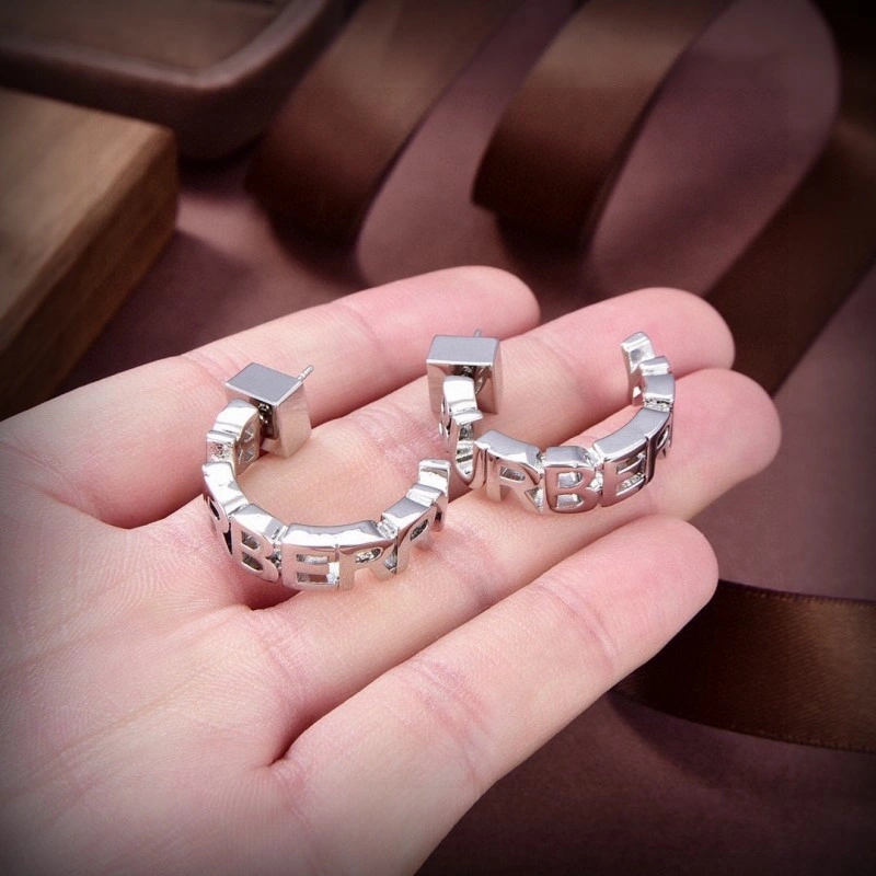 Burberry Earrings HighQuality 208149