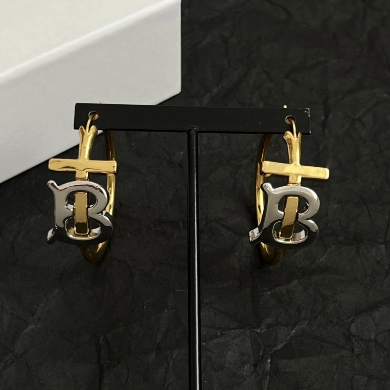 Burberry Earrings Chic 208148