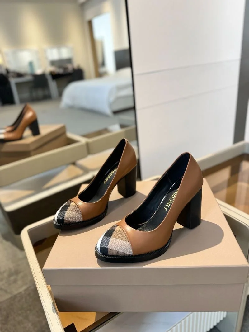 Chic Burberry Heeled Shoes 17115