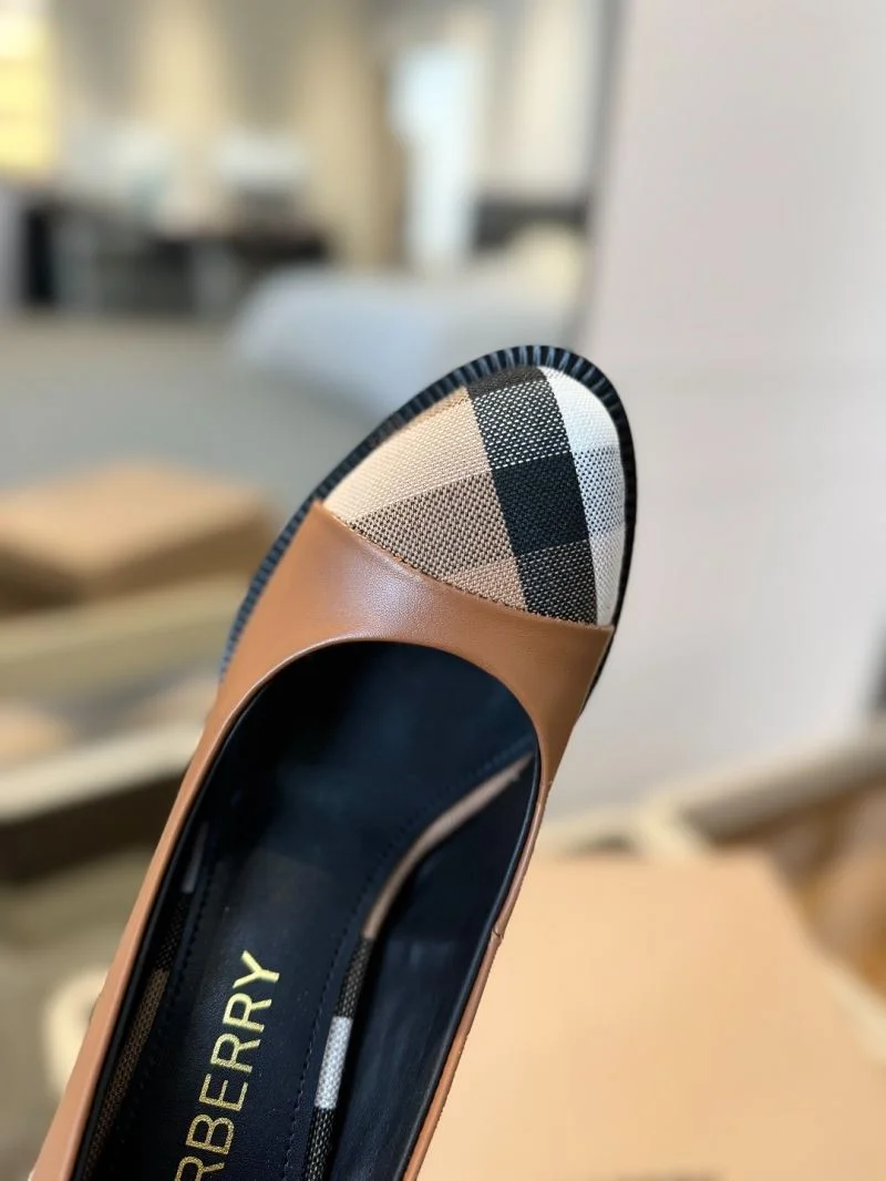 Chic Burberry Heeled Shoes 17115