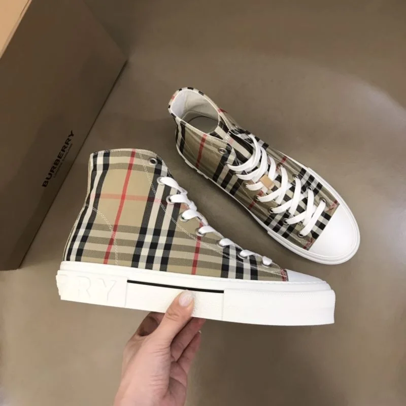 Burberry High Shoes SmartChoice 17104