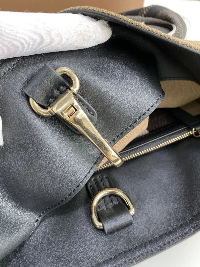 Burberry Hobo Bags WaterResistant 51750