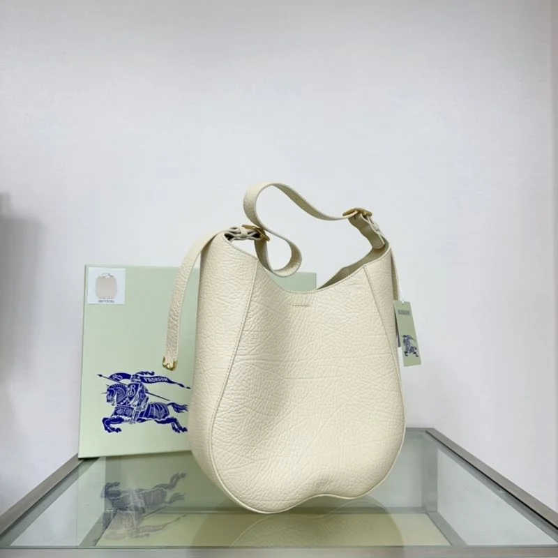 Trendsetting Burberry Hobo Bags 38121