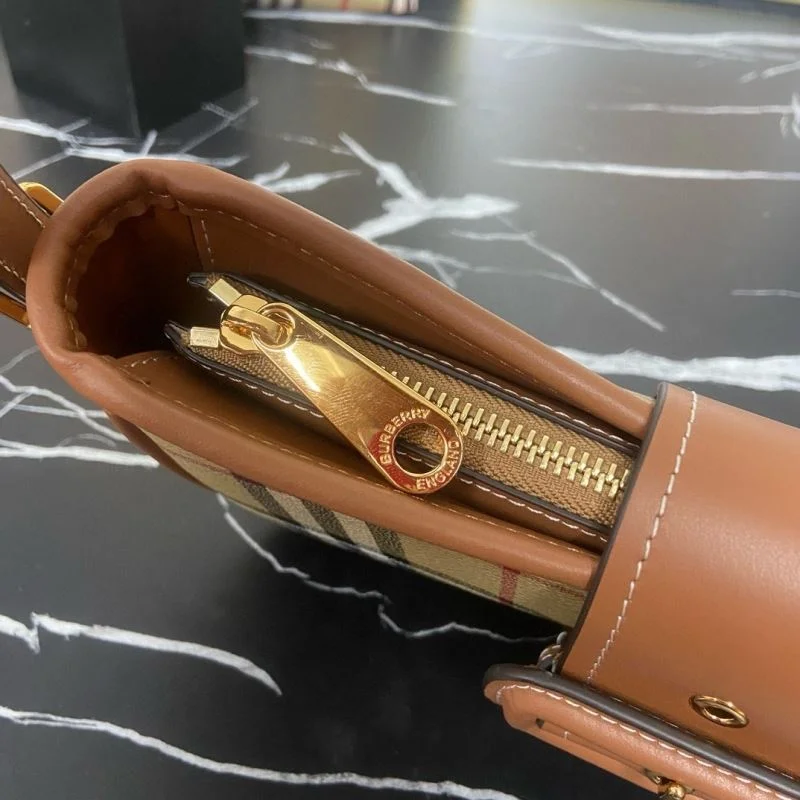SmoothTexture Burberry Hobo Bags 38115