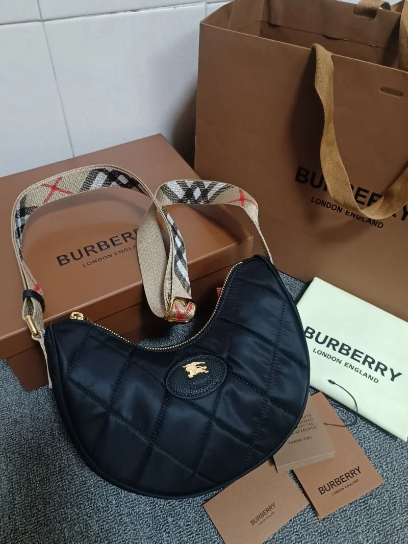 Burberry Hobo Bags Practical 38114
