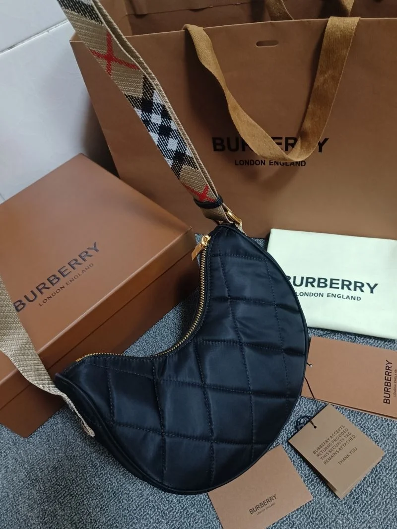 Burberry Hobo Bags Practical 38114