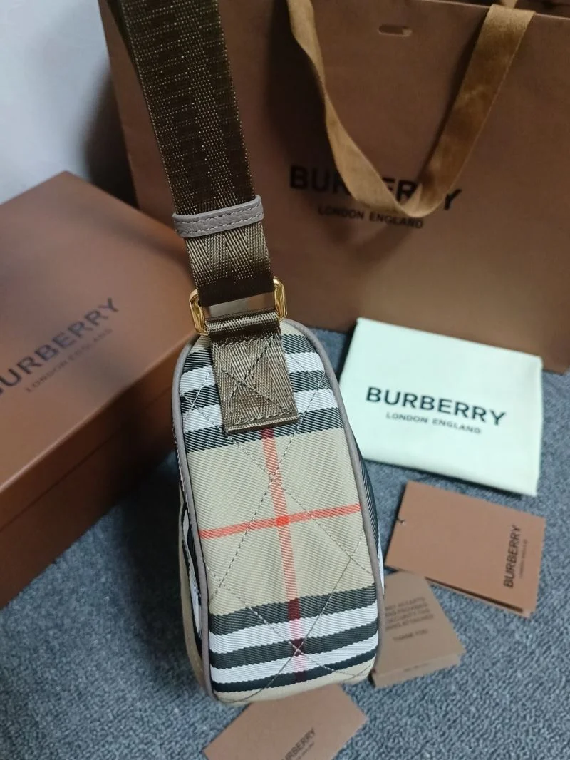 Burberry Hobo Bags Soft 38101