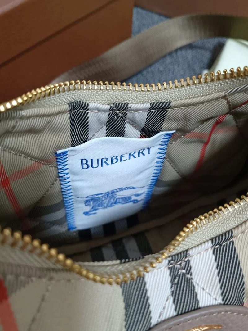 Burberry Hobo Bags Soft 38101