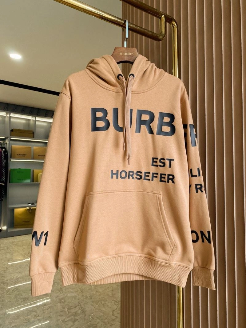 Sporty Burberry Hoodies 103279