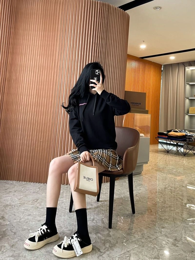 Burberry Hoodies Durable 103235