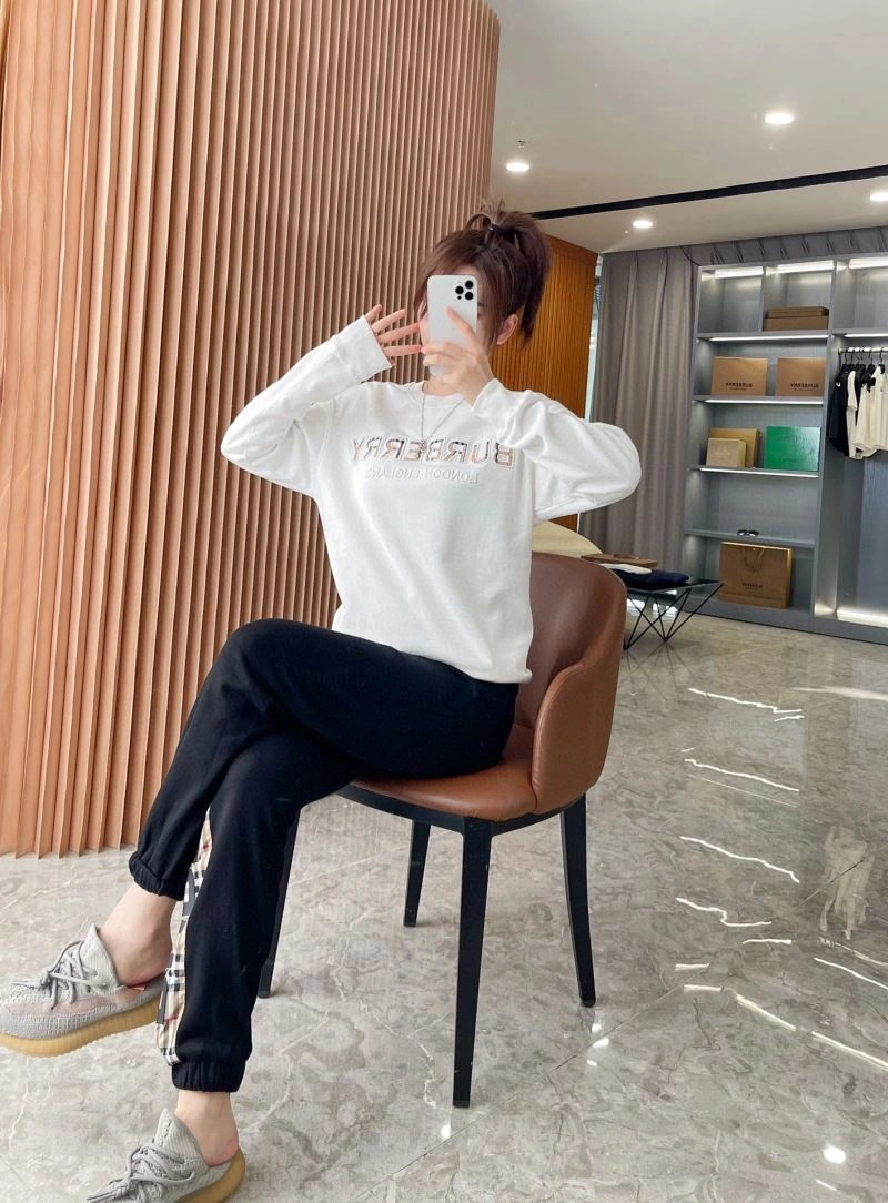 Timeless Burberry Hoodies 103228
