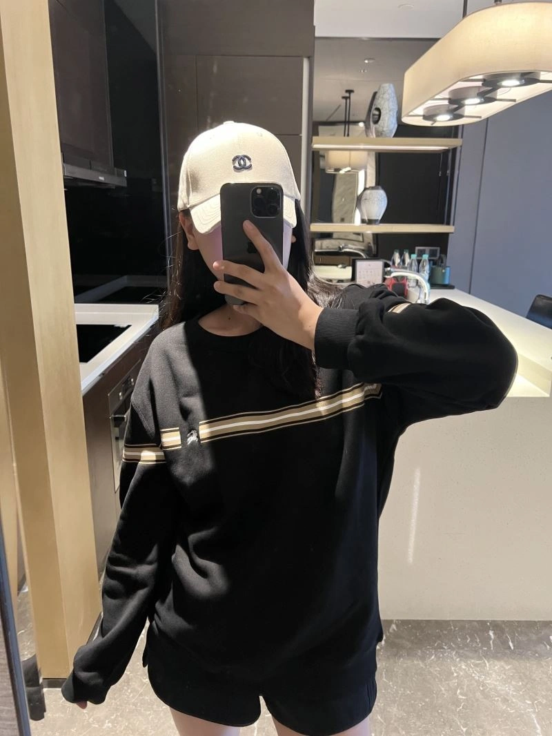 SoftTouch Burberry Hoodies 103221