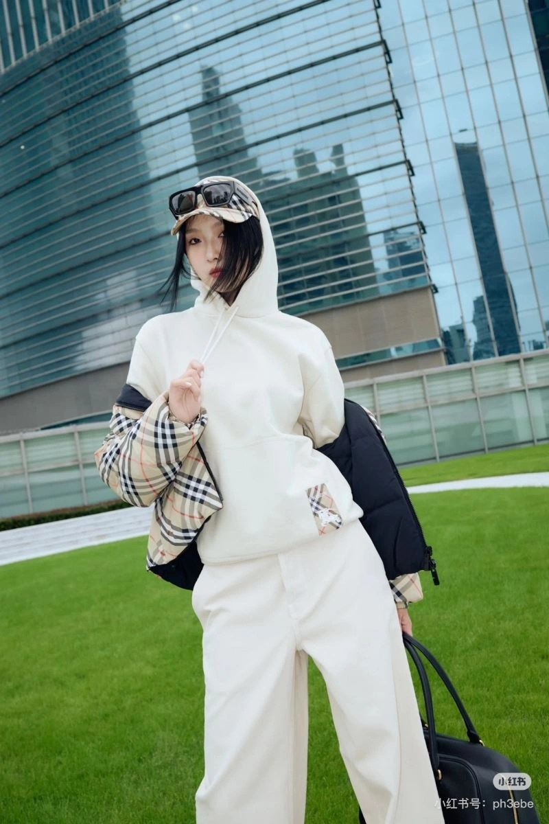 Burberry Hoodies Functional 103253