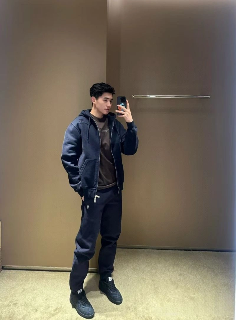 Soft Burberry Hoodies 103211
