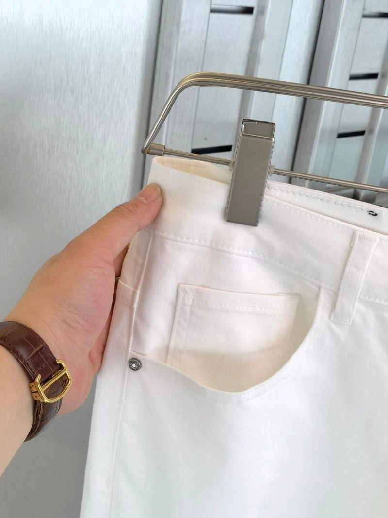 WeatherProof Burberry Jeans 99410