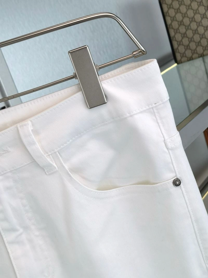 WeatherProof Burberry Jeans 99410
