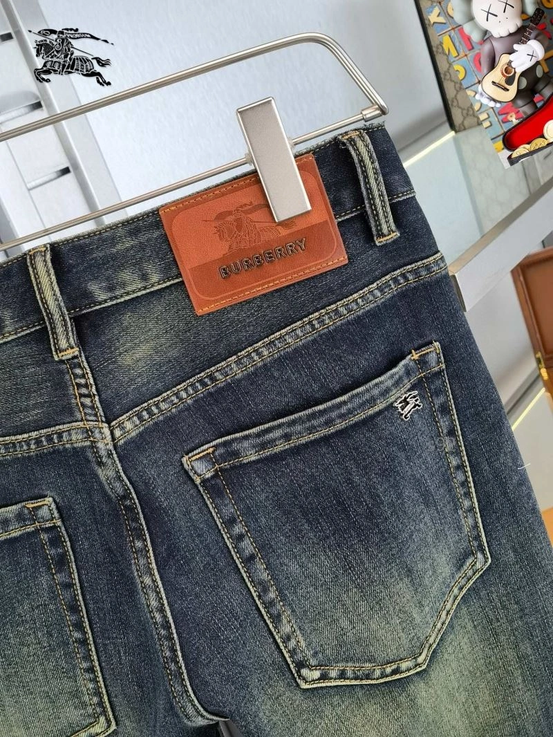 HighQuality Burberry Jeans 99409