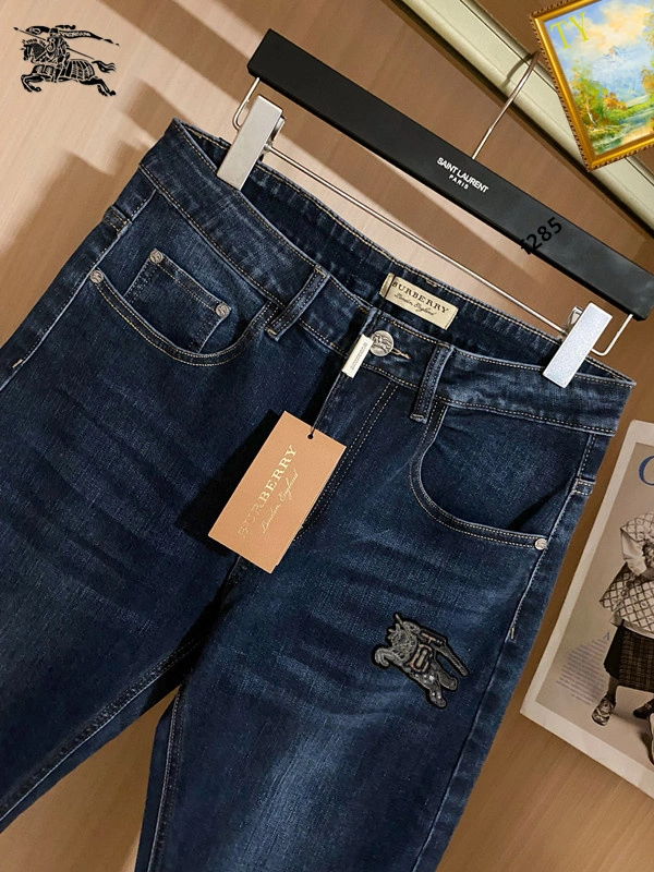 Burberry Jeans Bold 99392