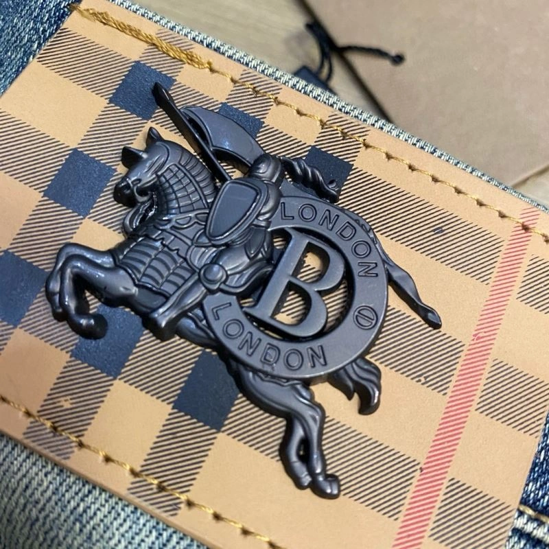 Burberry Jeans EyeCatching 99366