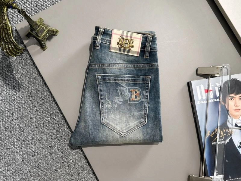 Burberry Jeans Durable 103180