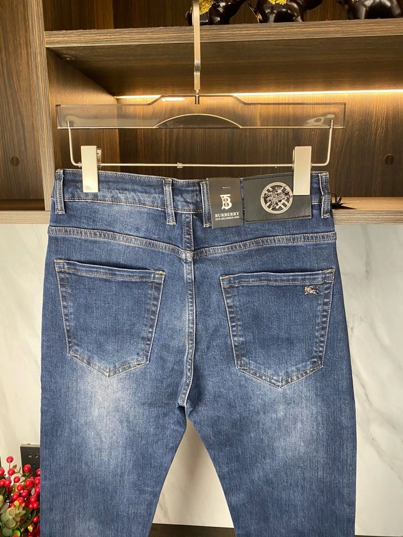 HighPerformance Burberry Jeans 105752