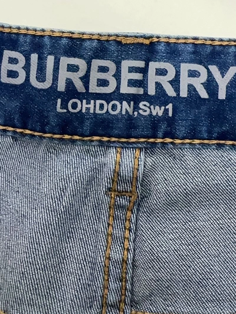 Burberry Jeans Bold 102895