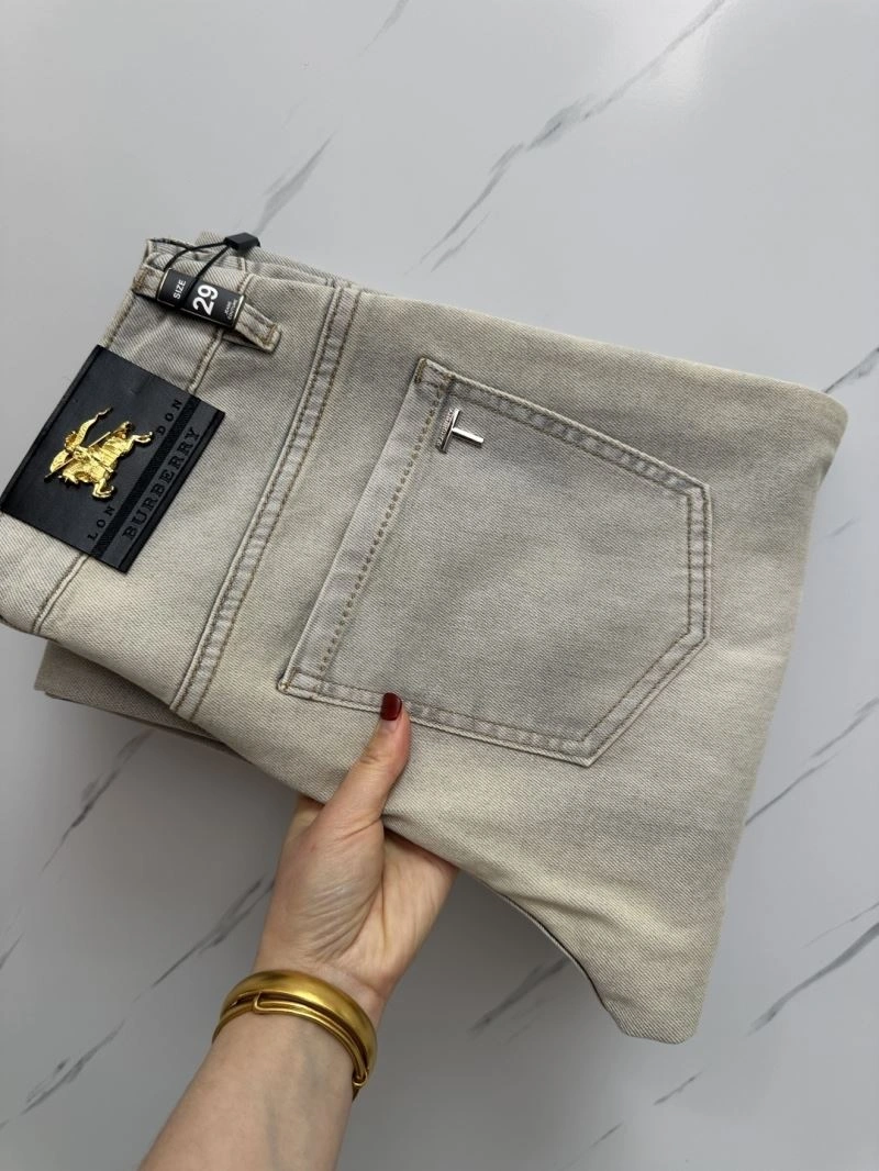 Elegant Burberry Jeans 102893