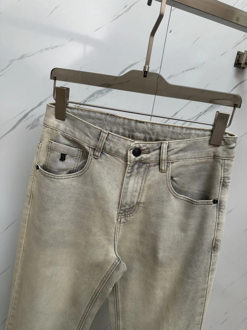 Elegant Burberry Jeans 102893