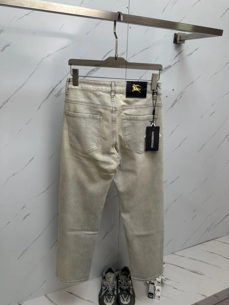Elegant Burberry Jeans 102893