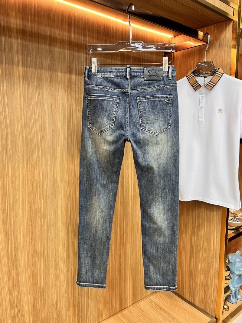 Classic Burberry Jeans 102851