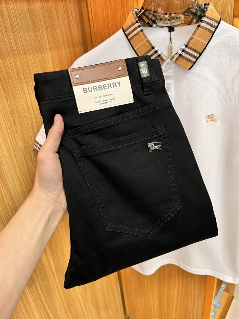 Seasonal Burberry Jeans 102854