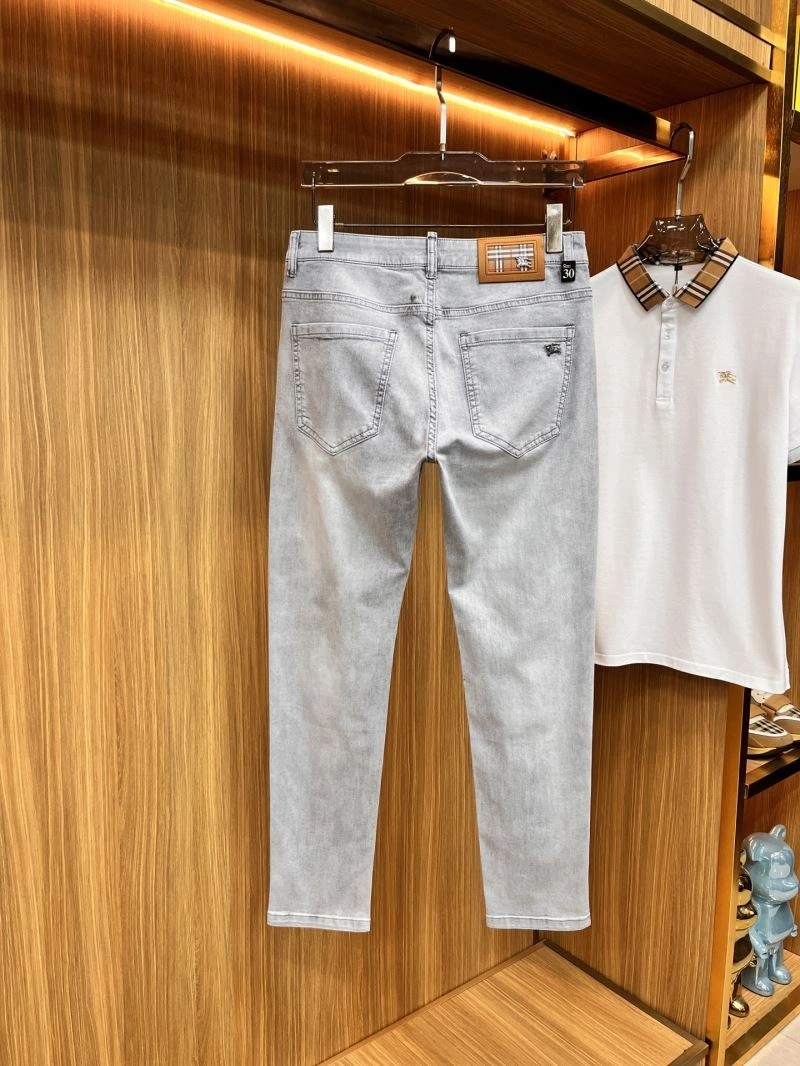 Functional Burberry Jeans 102850
