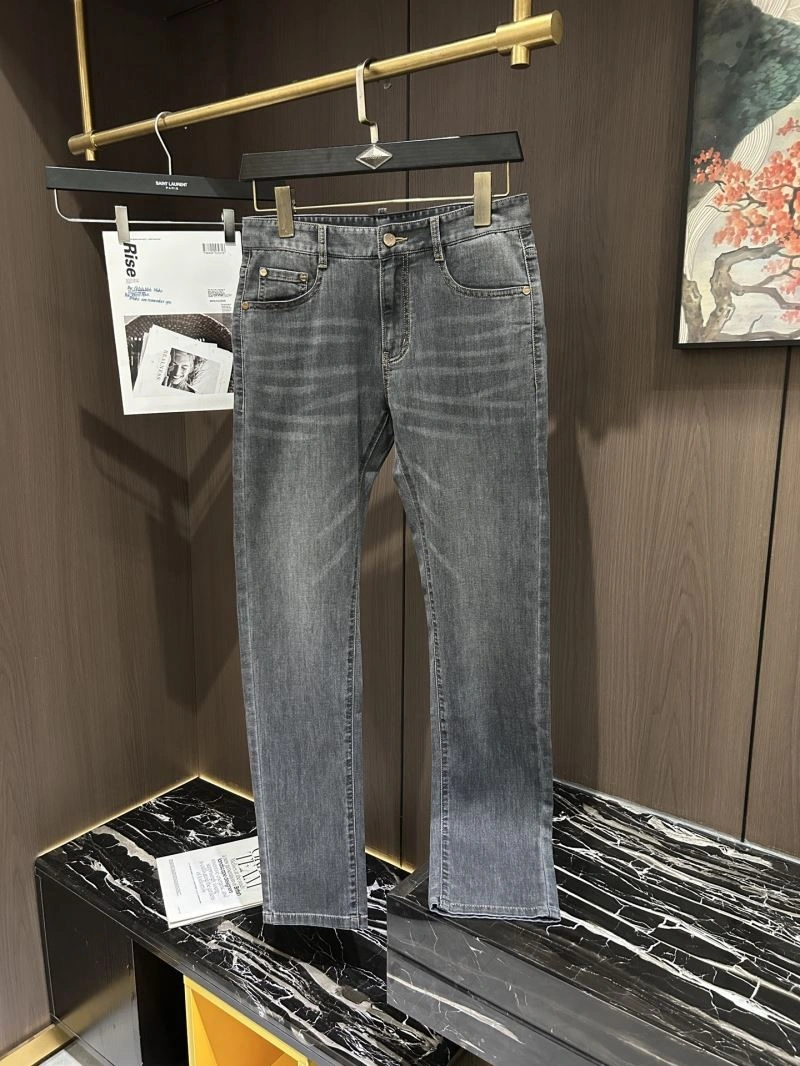 Burberry Jeans Sophisticated 102848
