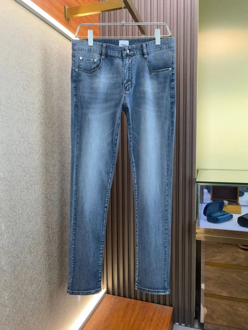 GoAnywhere Burberry Jeans 102842