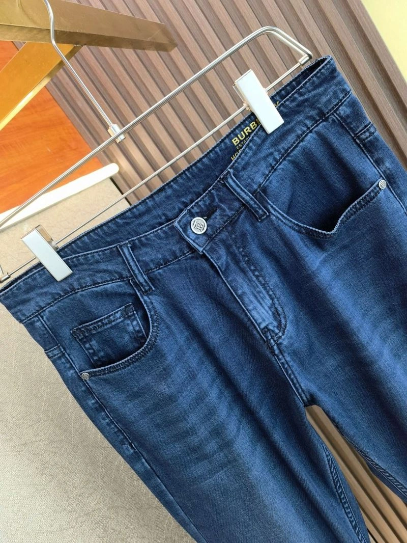 TravelReady Burberry Jeans 102831