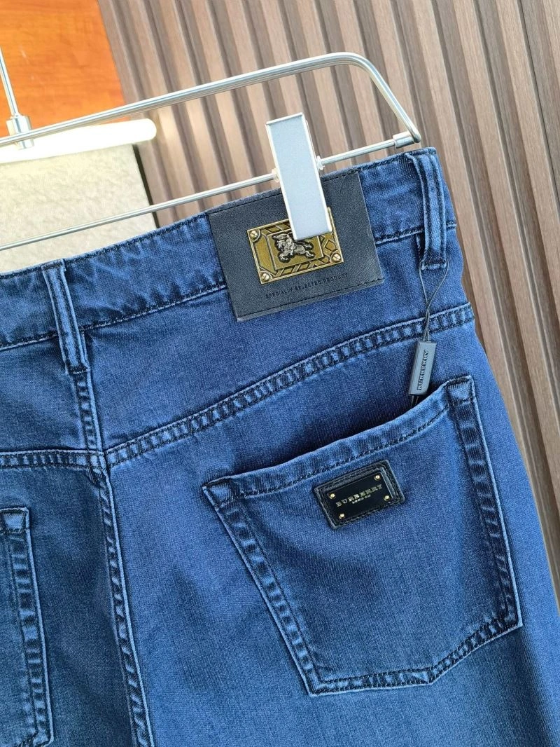 TravelReady Burberry Jeans 102831
