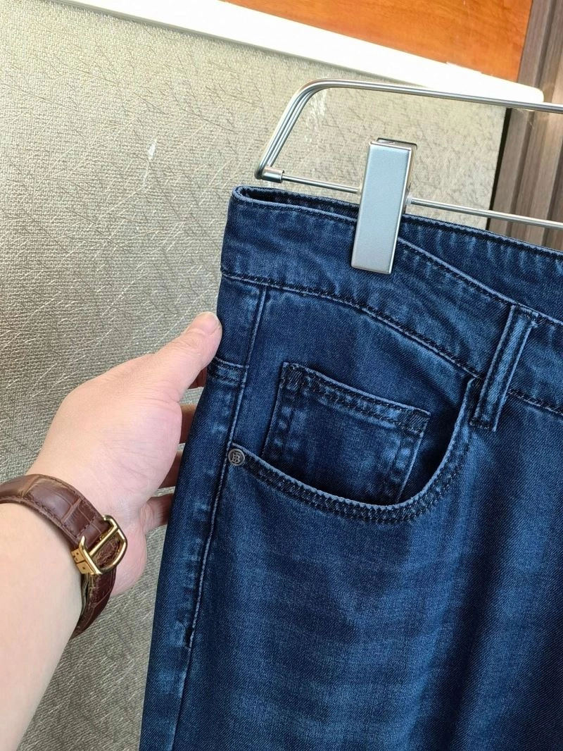 TravelReady Burberry Jeans 102831