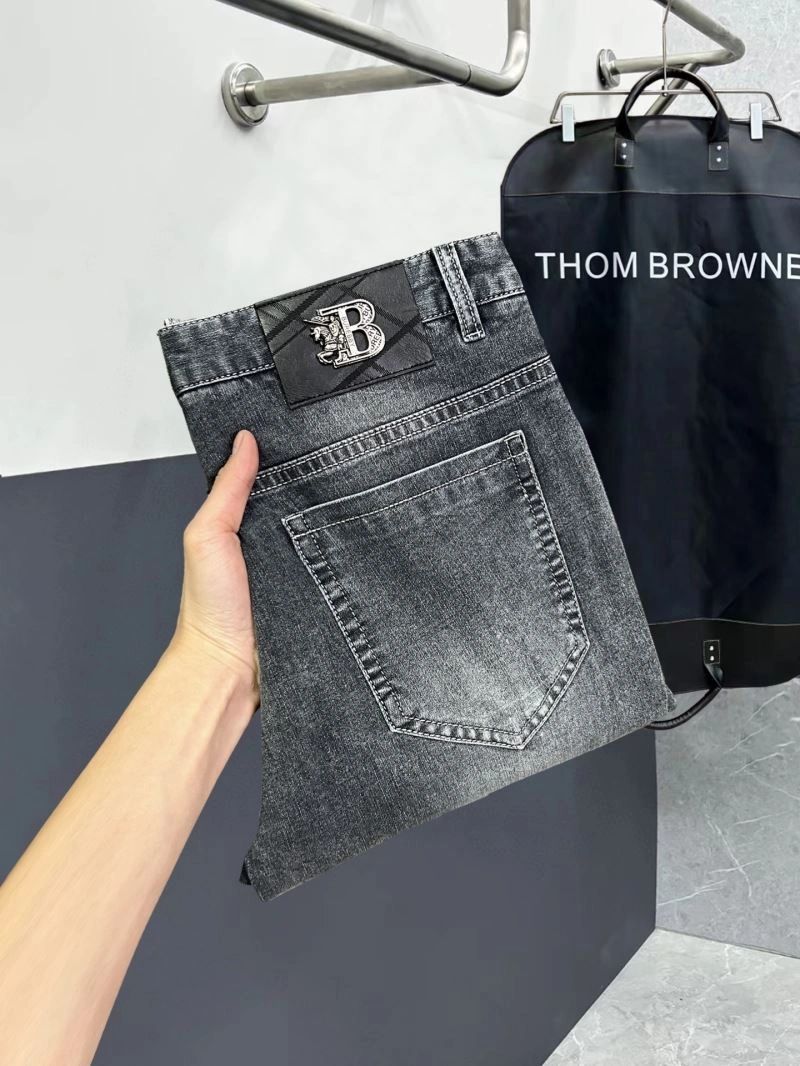 Burberry Jeans Supportive 102867