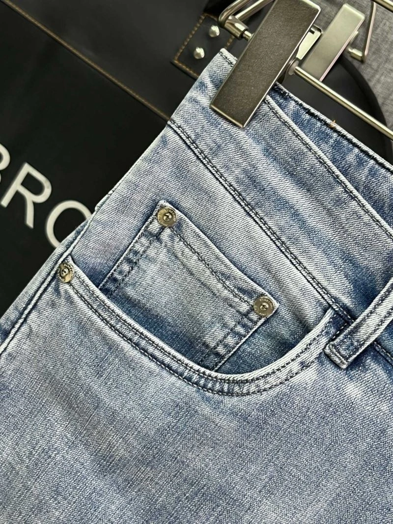 OnTrend Burberry Jeans 102825