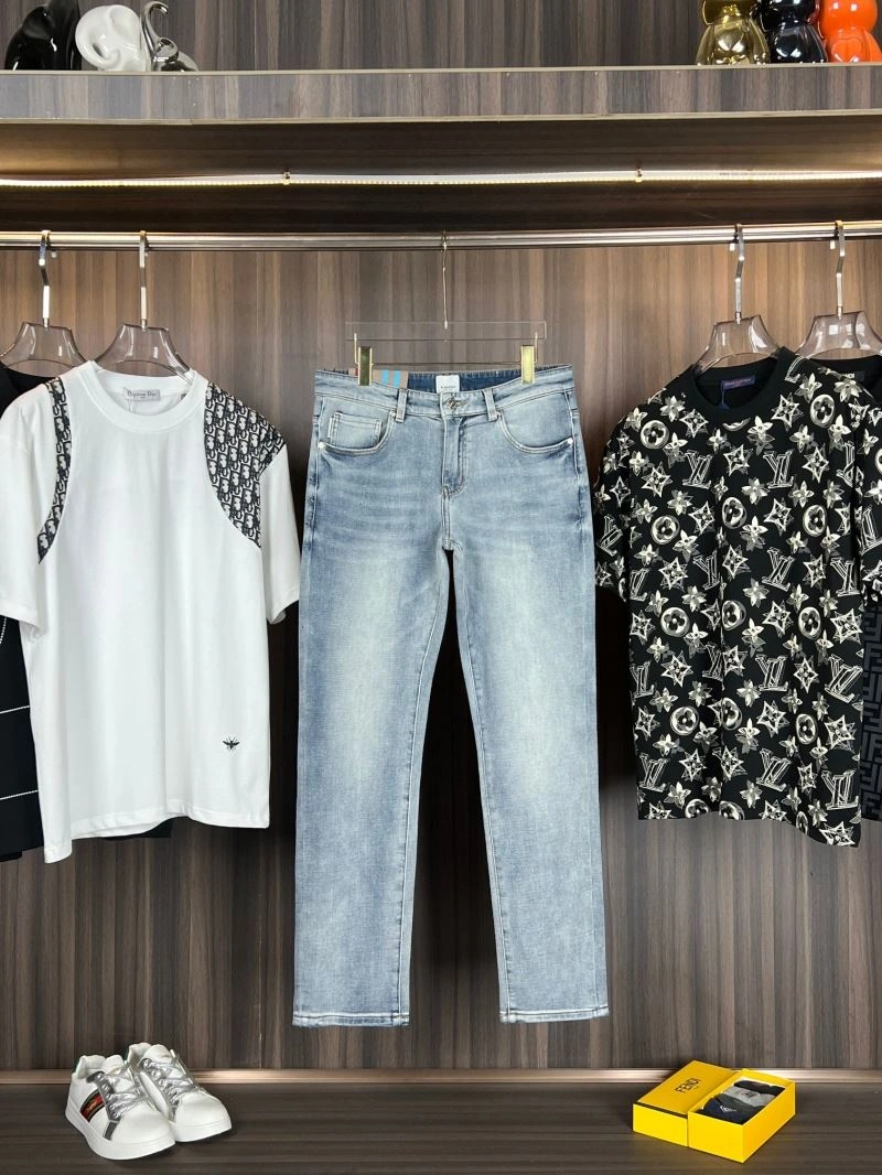 MultiPurpose Burberry Jeans 102822
