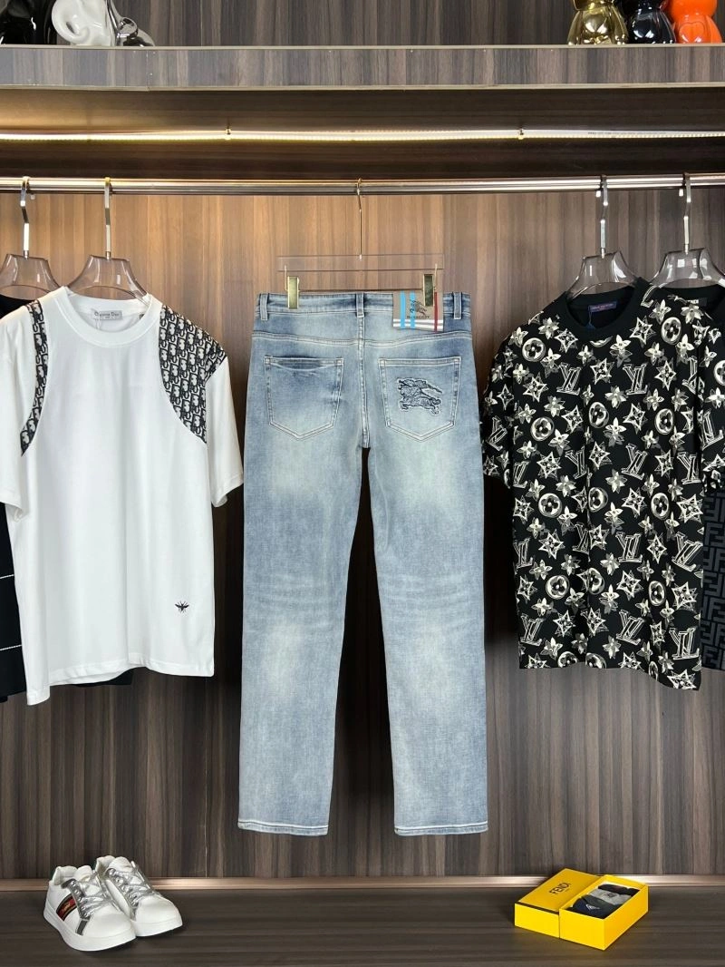 MultiPurpose Burberry Jeans 102822