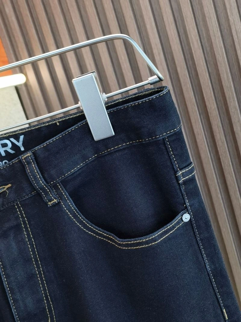 OnTrend Burberry Jeans 102816
