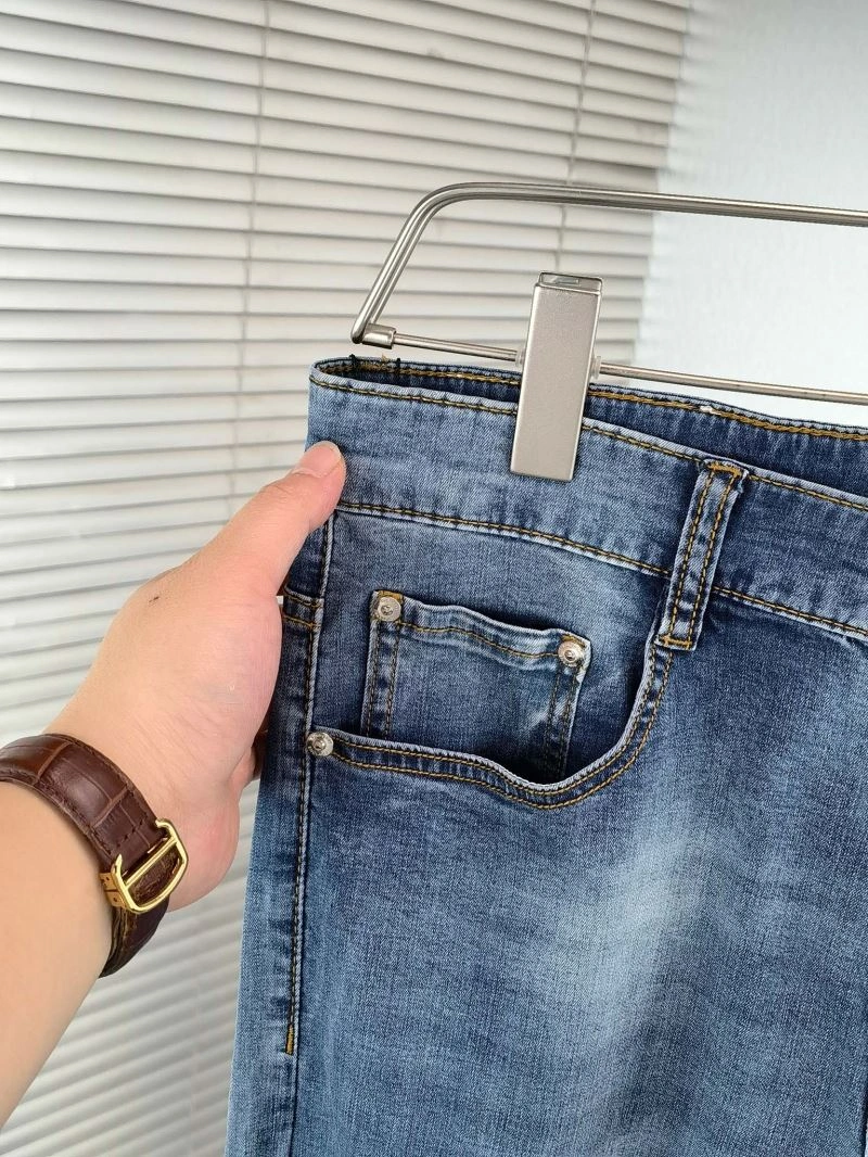 Burberry Jeans Durable 102809