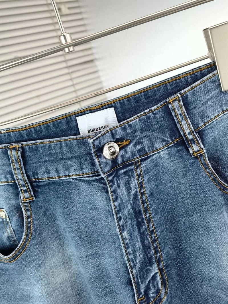Burberry Jeans Durable 102809
